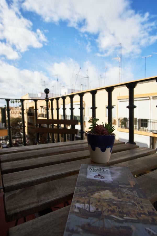 Froilan City Walls By Valcambre Sevilla Exterior foto